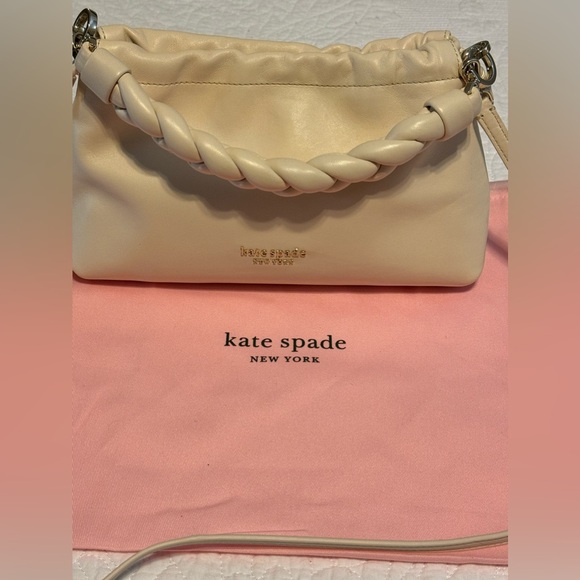 Small Kate Spade Bag - Picture 2 of 12